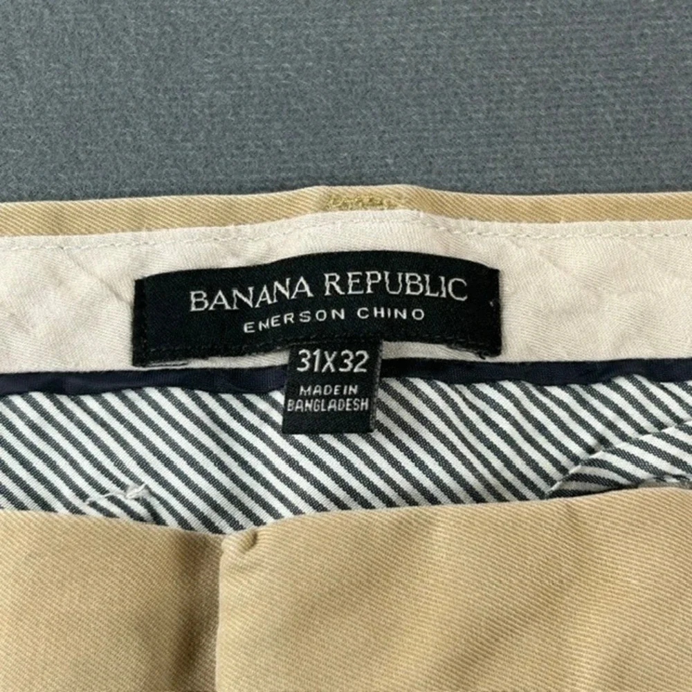 Banana Republic Men's Beige Emerson Chino 100% Cotton Pants 31 x 32